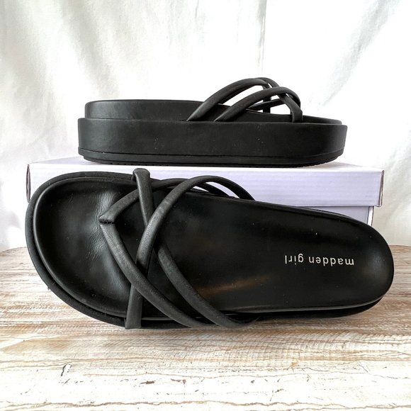 NIB!! Madden Girl Fowler Paris Black Platform Sandals - Picture 1 of 12